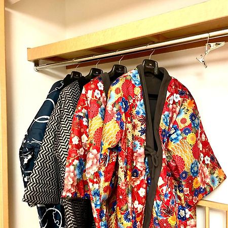 Small Villa Tokyo 渋谷まで2駅10分 青山一丁目駅徒歩3分一軒家ペット歓迎お子様歓迎駐車場あり6人までok Экстерьер фото