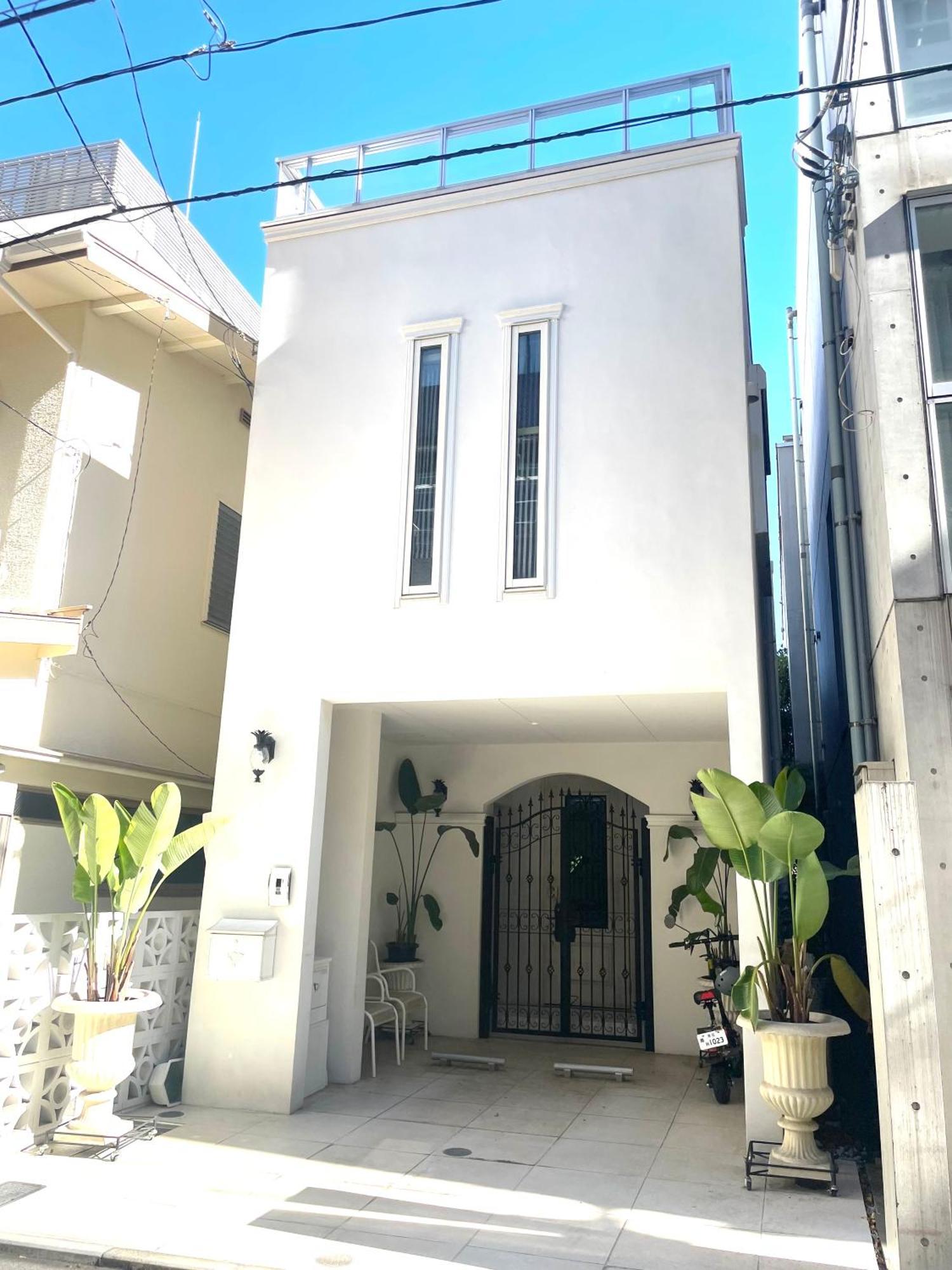 Small Villa Tokyo 渋谷まで2駅10分 青山一丁目駅徒歩3分一軒家ペット歓迎お子様歓迎駐車場あり6人までok Экстерьер фото